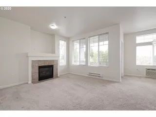 Photo #5: 20608776 Listing 