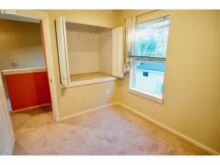 Photo #2: 20608944 Listing