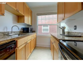 Photo #6: 20610208 Listing