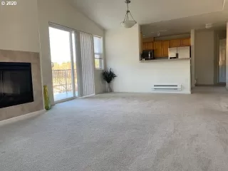 Photo #1: 20610680 Listing