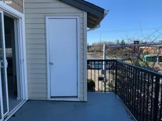 Photo #3: 20610680 Listing