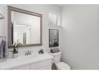 Photo #4: 20610757 Listing