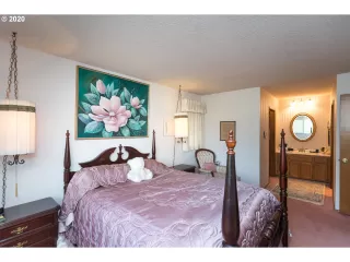 Photo #1: 20611151 Listing