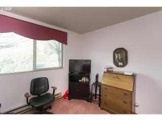 Photo #6: 20611151 Listing