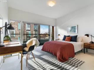 Photo #4: 20611247 Listing