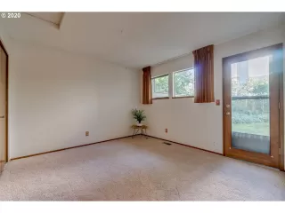 Photo #1: 20611387 Listing