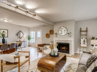 Photo #6: 20611425 Listing