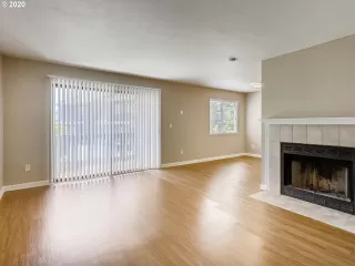 Photo #1: 20611709 Listing