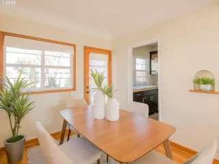 Photo #2: 20611939 Listing 