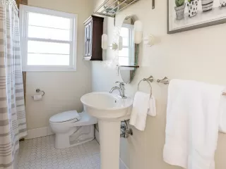 Photo #6: 20611939 Listing 