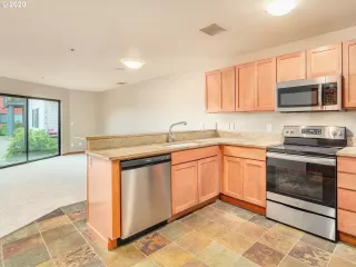 Photo #2: 20613241 Listing 