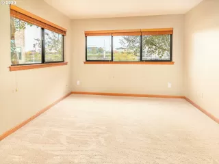 Photo #6: 20613241 Listing 