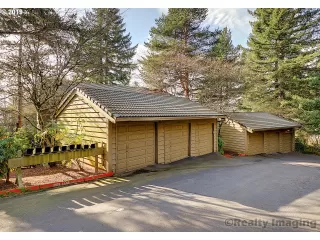 Photo #1: 20613267 Listing