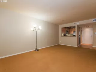 Photo #6: 20614491 Listing 