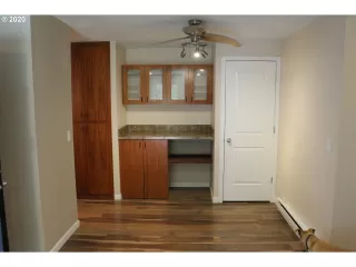 Photo #1: 20615944 Listing