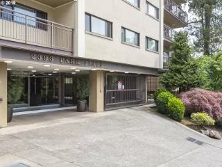 Photo #2: 20616977 Listing