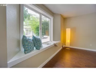 Photo #3: 20617955 Listing 