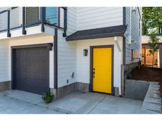 Photo #2: 20621384 Listing 