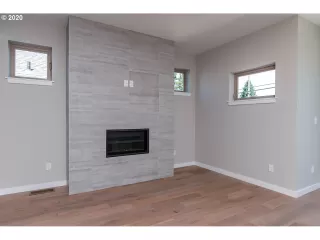 Photo #4: 20621384 Listing 