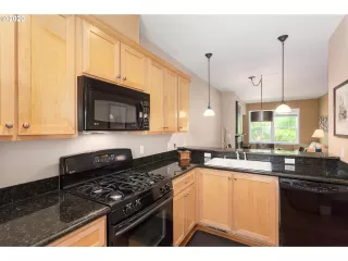 Photo #3: 20622384 Listing 