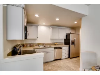 Photo #1: 20622871 Listing 