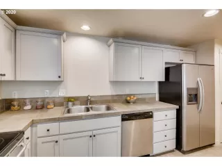 Photo #4: 20622871 Listing 