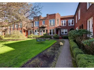 Photo #1: 20623204 Listing 