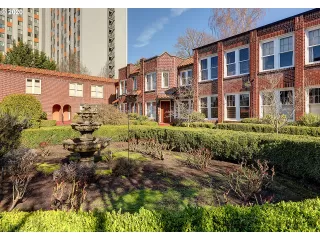 Photo #2: 20623204 Listing 