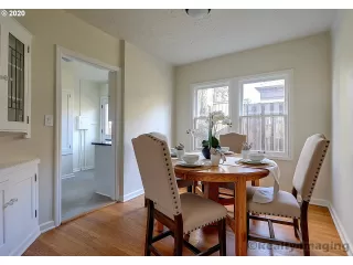 Photo #6: 20623204 Listing 