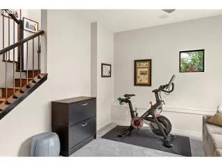 Photo #2: 20623275 Listing