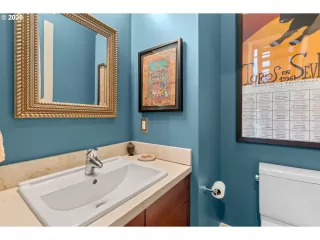 Photo #4: 20623275 Listing