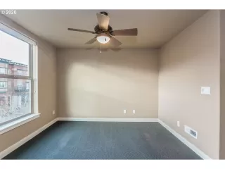 Photo #3: 20623946 Listing