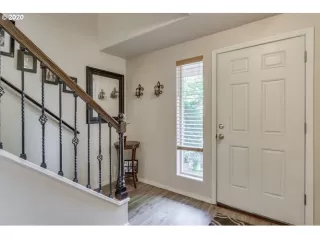 Photo #1: 20625759 Listing