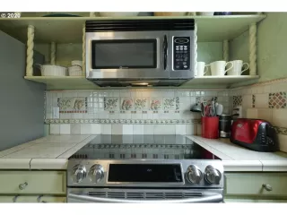 Photo #1: 20625969 Listing 