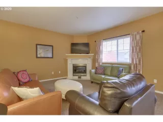 Photo #1: 20626486 Listing