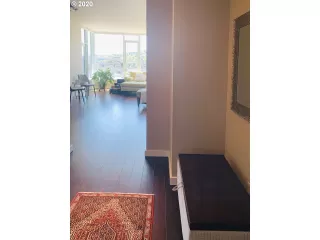 Photo #3: 20627107 Listing 