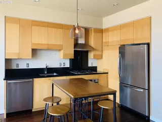 Photo #5: 20627107 Listing 