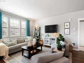 Photo #1: 20627497 Listing