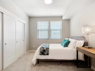 Photo #2: 20627497 Listing