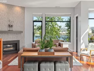 Photo #3: 20629163 Listing 