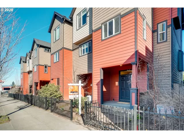 MLS: 20629314 Condo For Sale