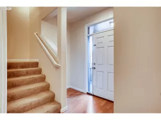 Photo #4: 20629314 Listing 