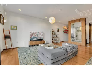 Photo #3: 20630702 Listing 