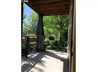 Photo #3: 20631116 Listing 