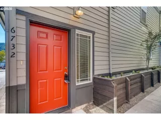 Photo #2: 20631908 Listing