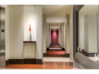 Photo #2: 20631961 Listing