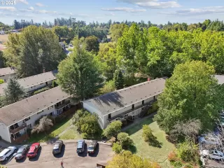 Photo #1: 206327360 Listing 