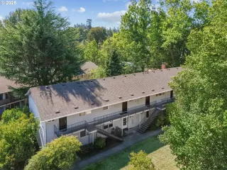 Photo #2: 206327360 Listing 