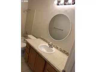 Photo #1: 20632791 Listing