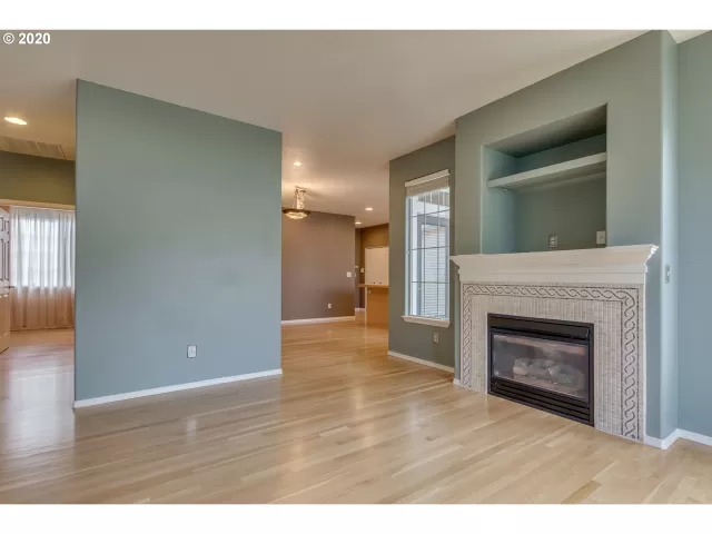 MLS: 20633144 Condo For Sale